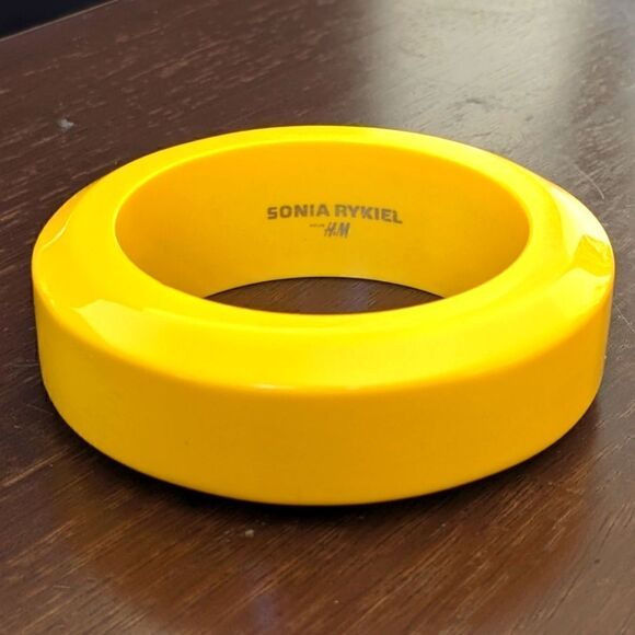 Sonia Rykiel Yellow and Black Bangle Bracelet - Picture 5 of 11